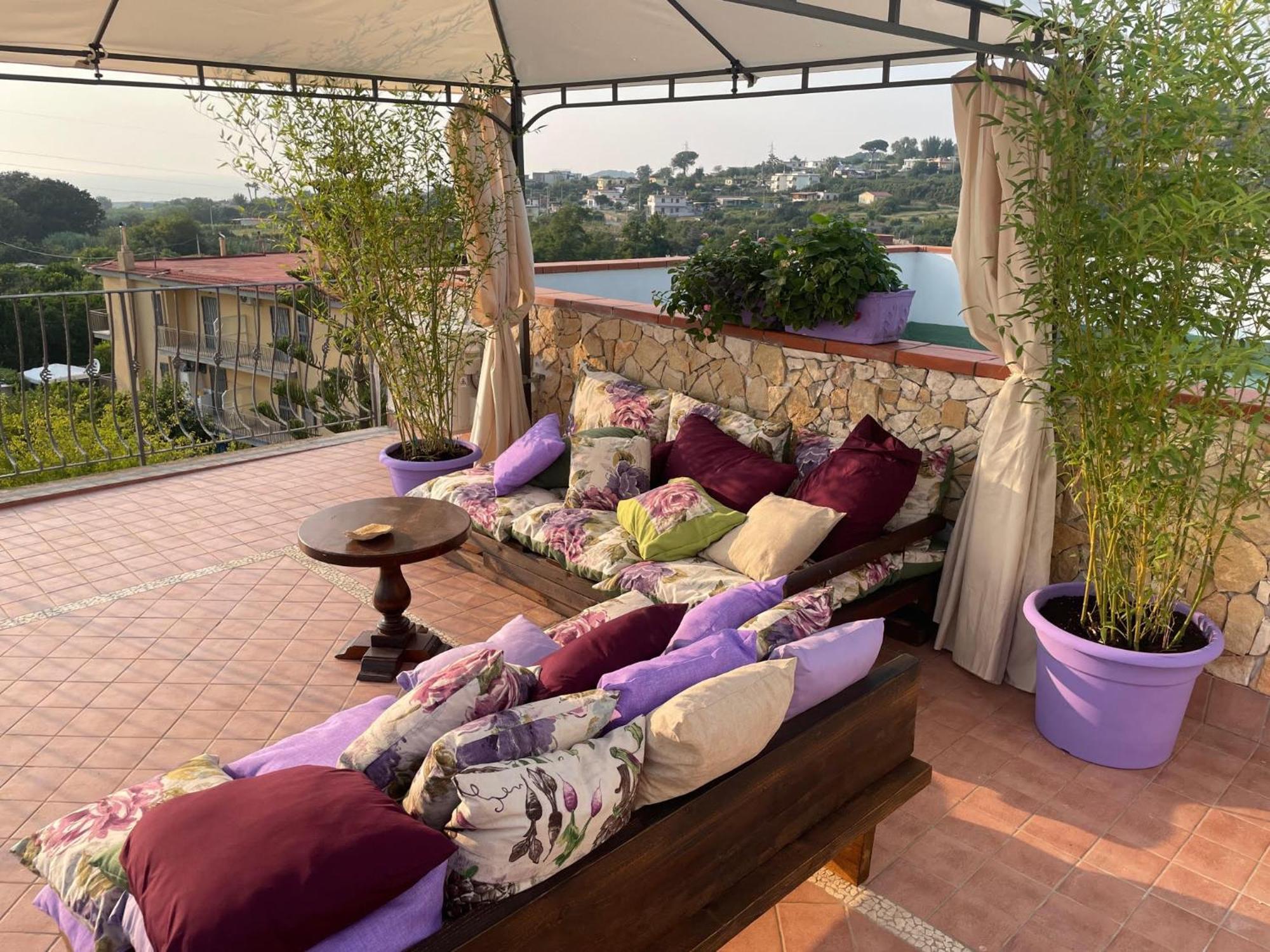 Domus Parva - Villa Con Bio-Piscina, Spa Privata E Appartamenti Panoramici Bacoli Ngoại thất bức ảnh